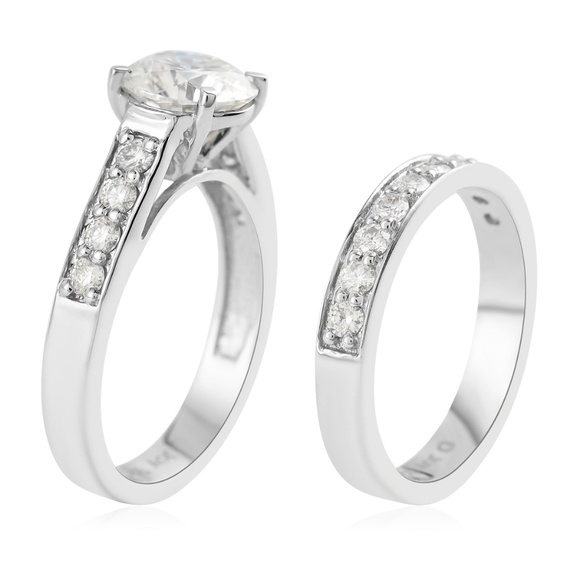 125 FACETS MOISSANITE WEDDING SET - Picture 4 of 13